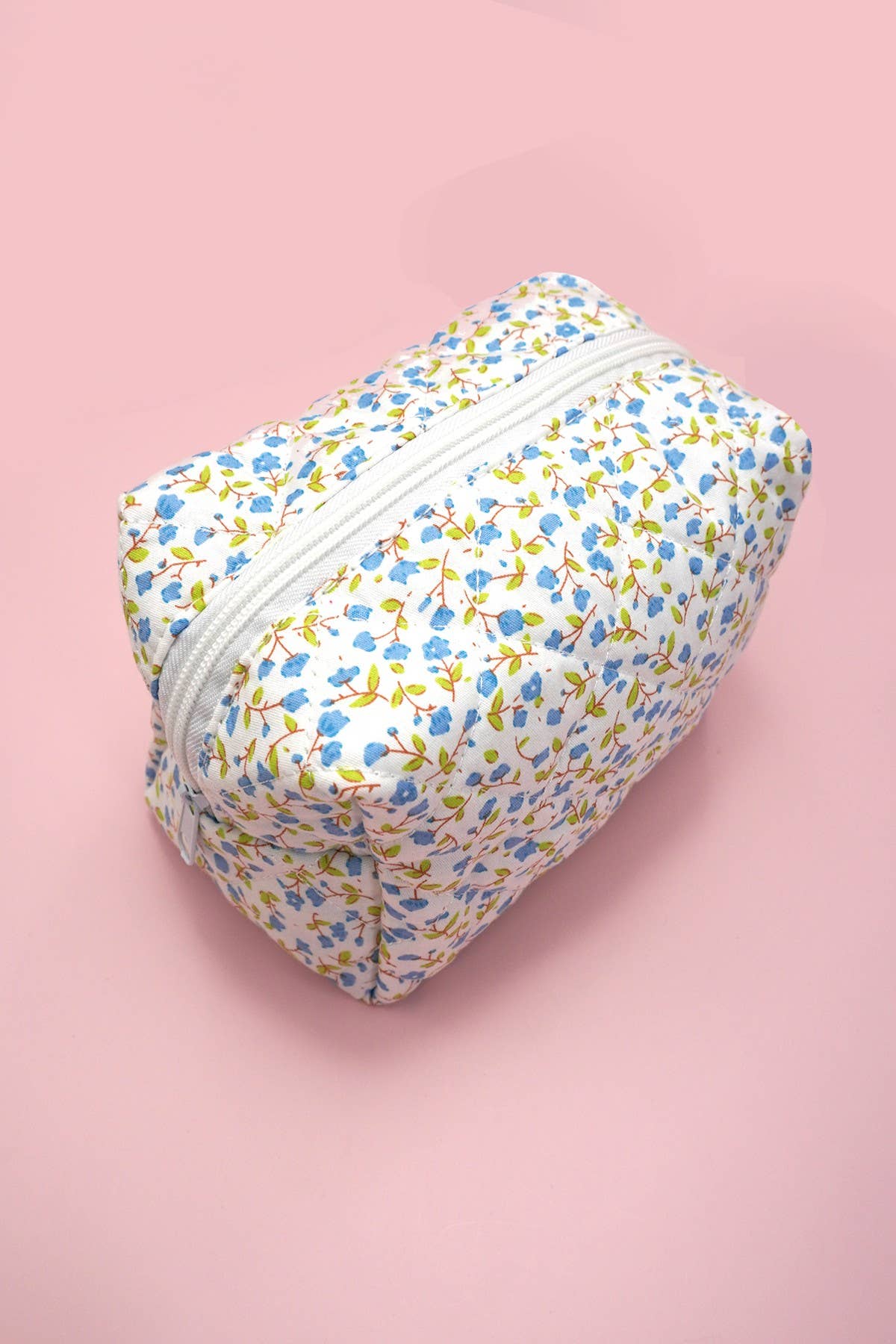 Ditsy Floral Quilted Makeup Bag